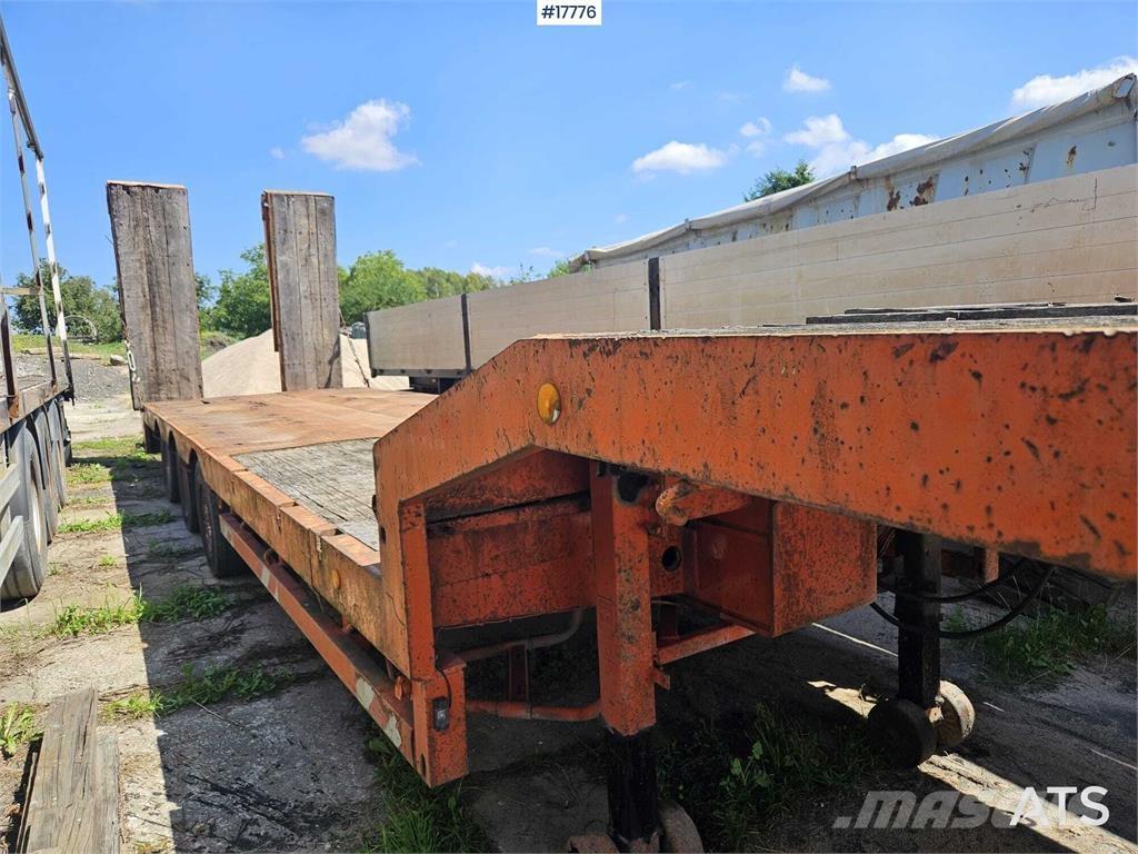 Nooteboom OSD Låg lastande semi trailer