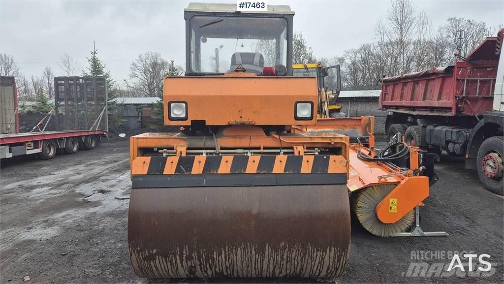 STA VSH 102 Tvåvalsvältar
