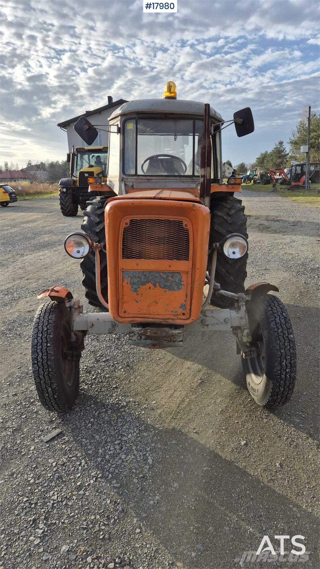 Ursus C 360 Traktorer