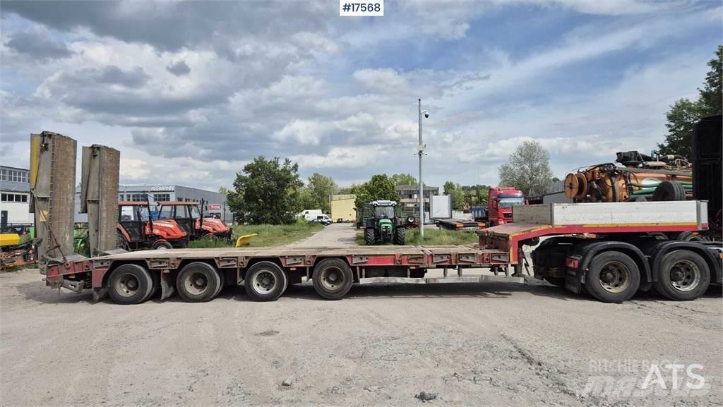 Wielton NJ 4 Låg lastande semi trailer