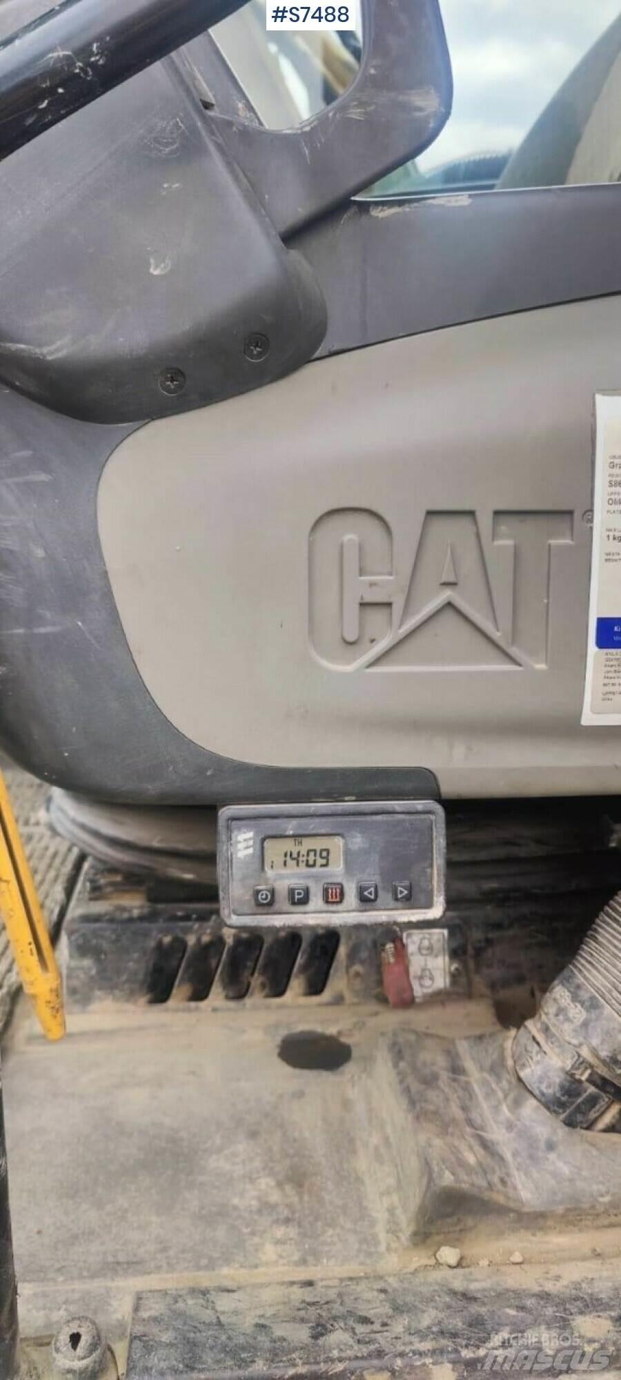 CAT 319D Bandgrävare