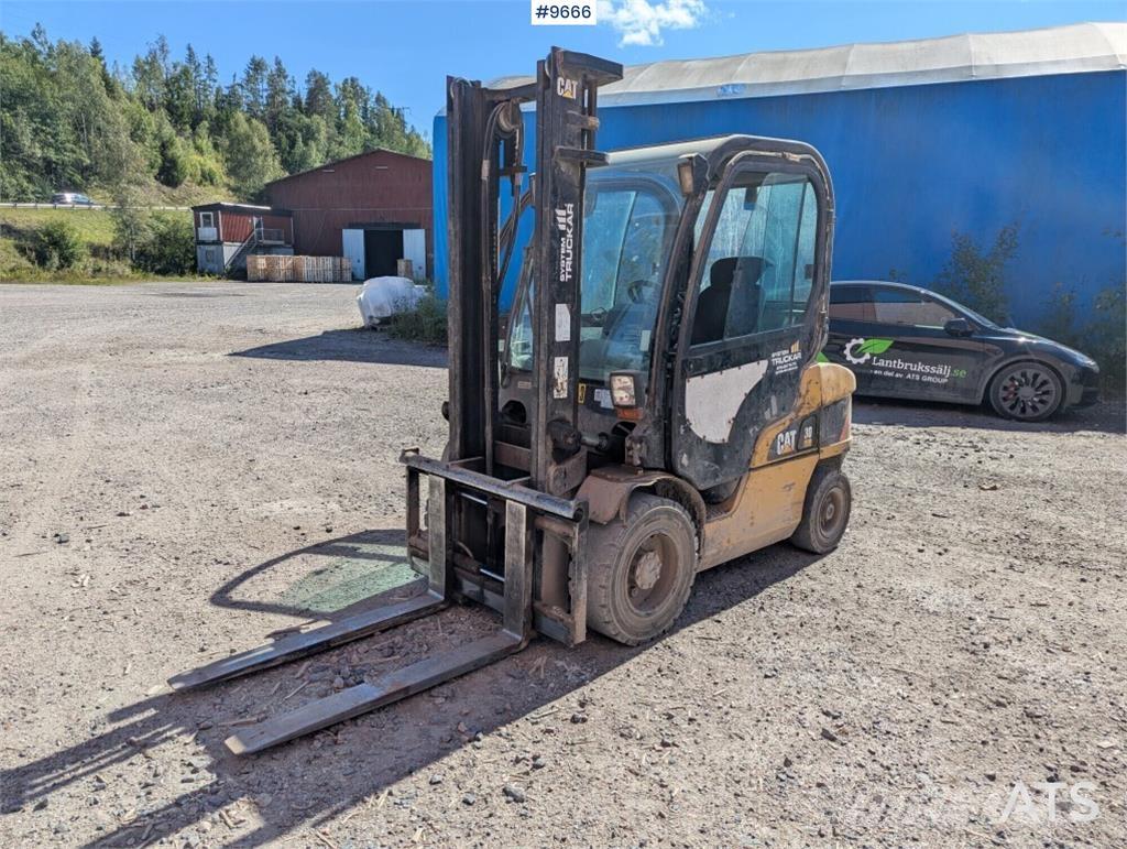 CAT DP30N Dieselmotviktstruckar