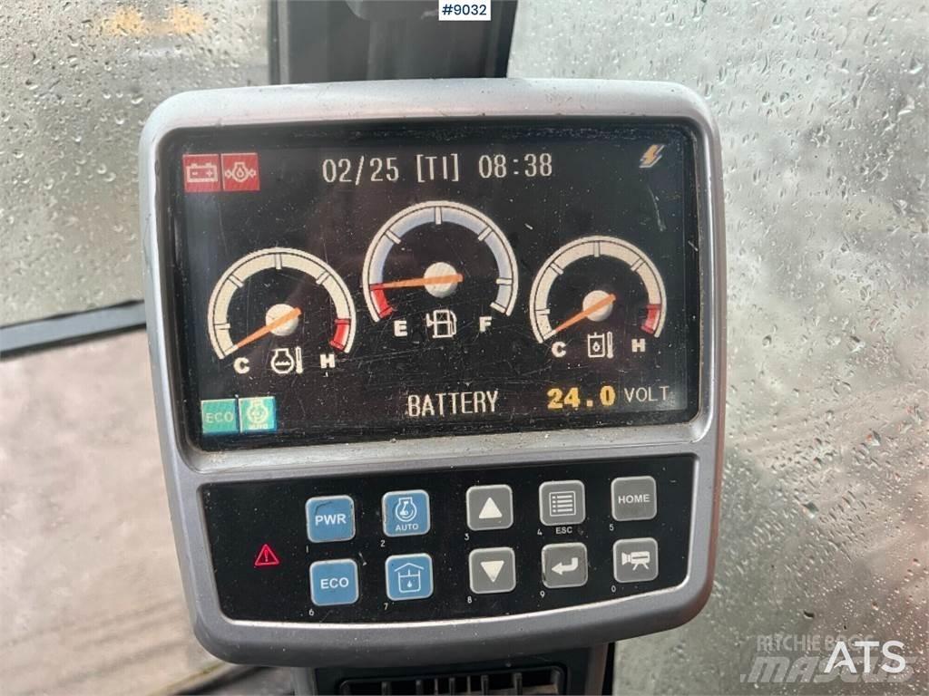 Doosan DX140LC Bandgrävare