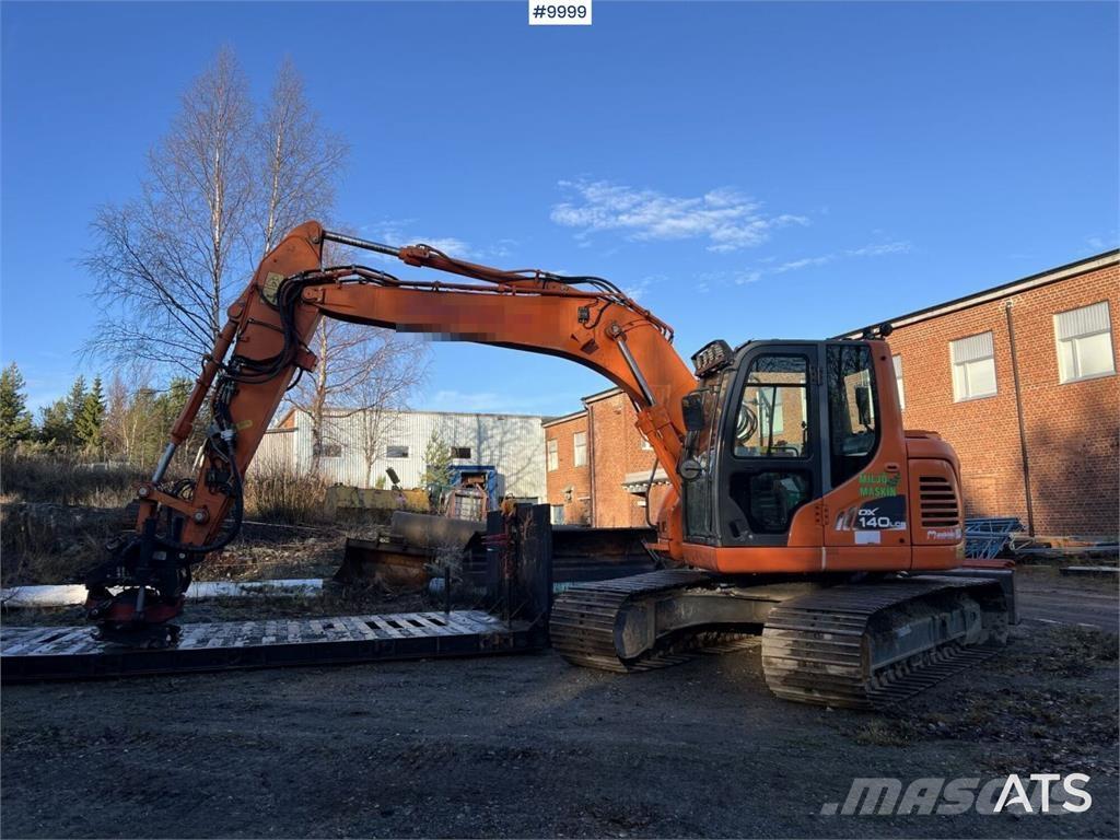 Doosan DX140LCR-3 Bandgrävare