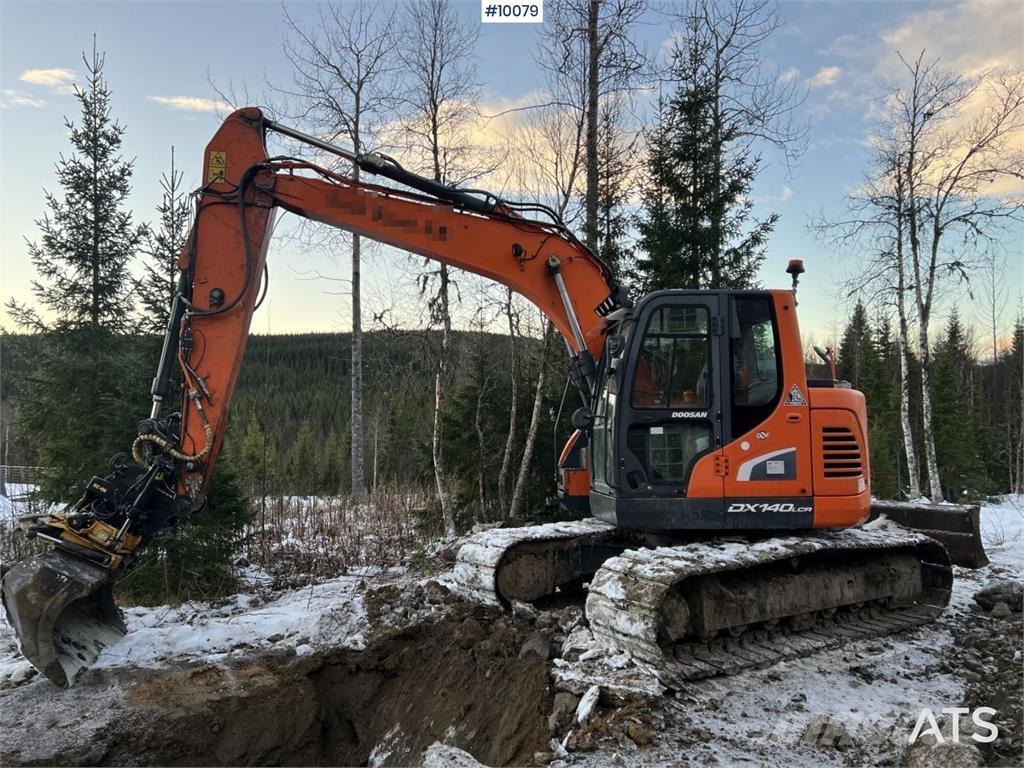 Doosan DX140LCR-5 Bandgrävare