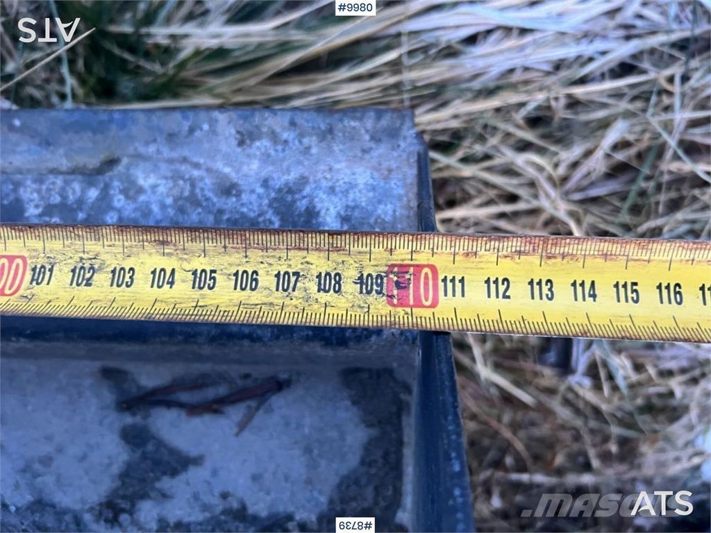 Fjärås 250-1100 Sand- och saltspridare