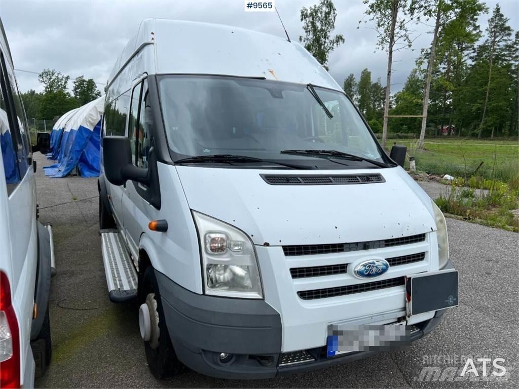 Ford Transit Minibussar