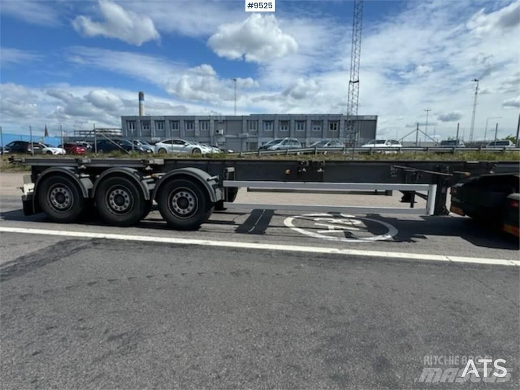 Fruehauf annet Containertrailer
