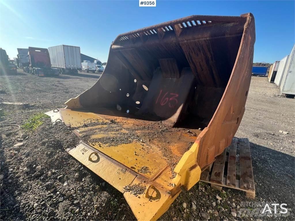  Grävskopa Cat980 Övriga