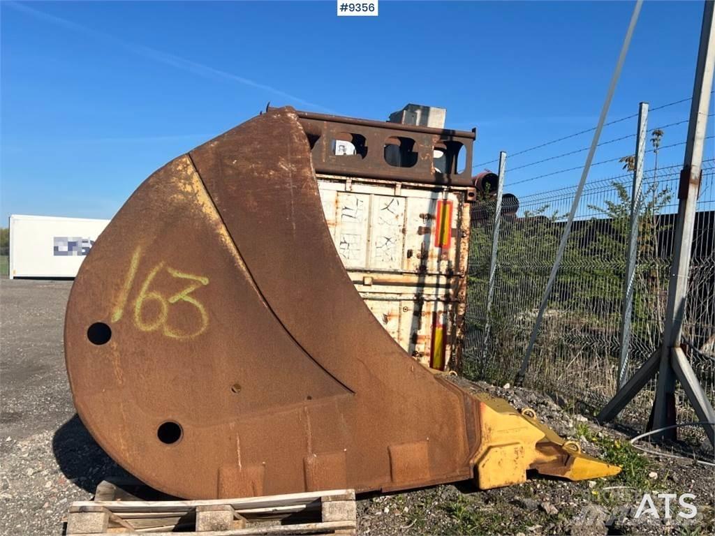  Grävskopa Cat980 Övriga