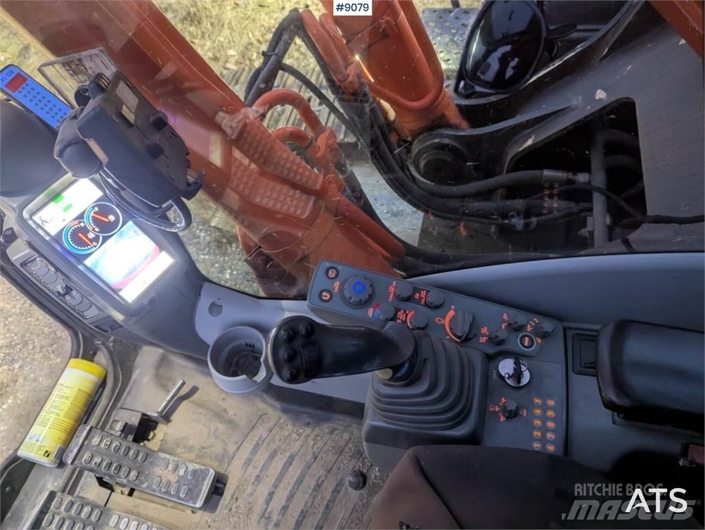 Hitachi ZX350LC-5B Bandgrävare
