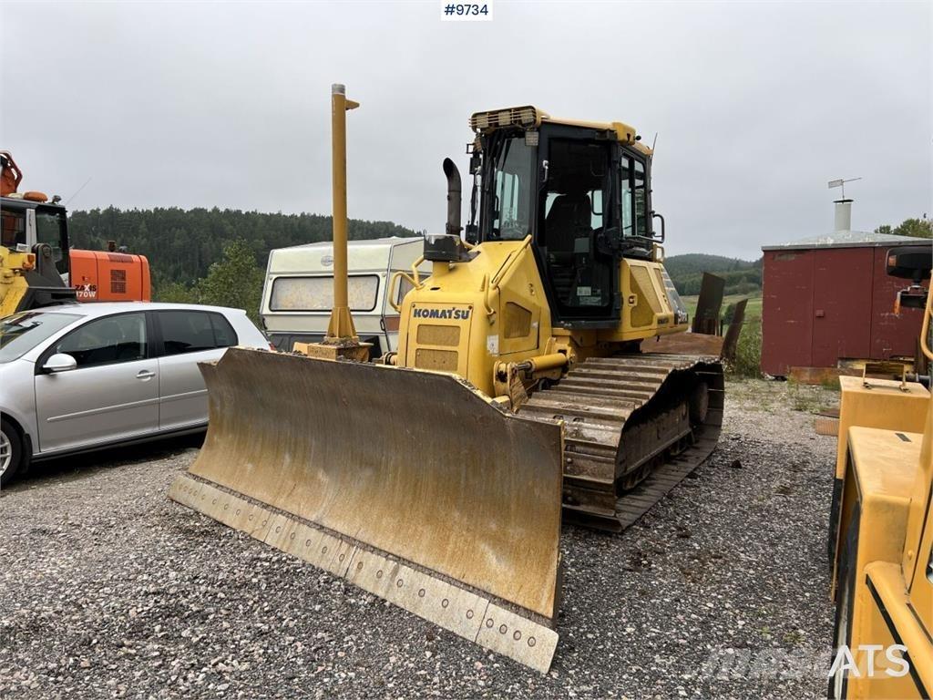 Komatsu D51PX-22 Bandschaktare