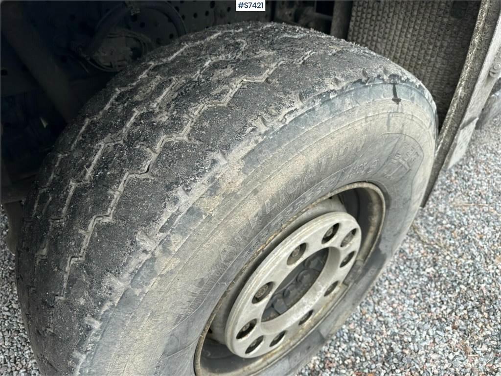 Mercedes-Benz Arocs Tippbilar