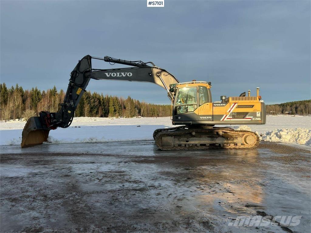 Volvo EC250DL Bandgrävare