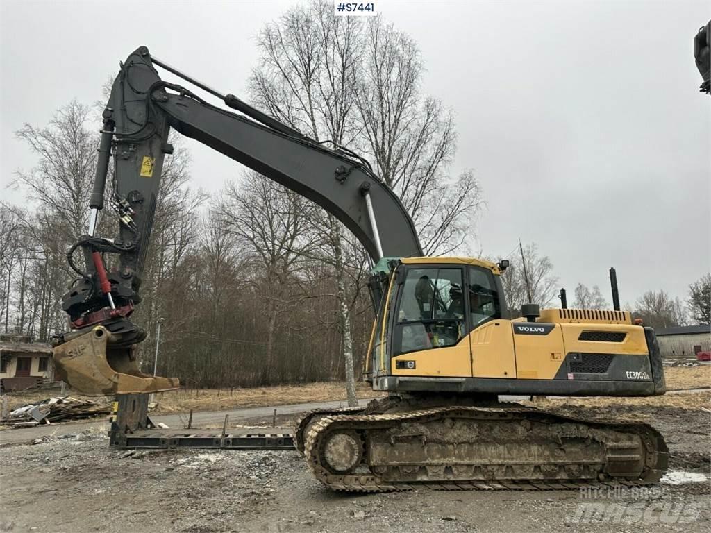 Volvo EC300DL Bandgrävare