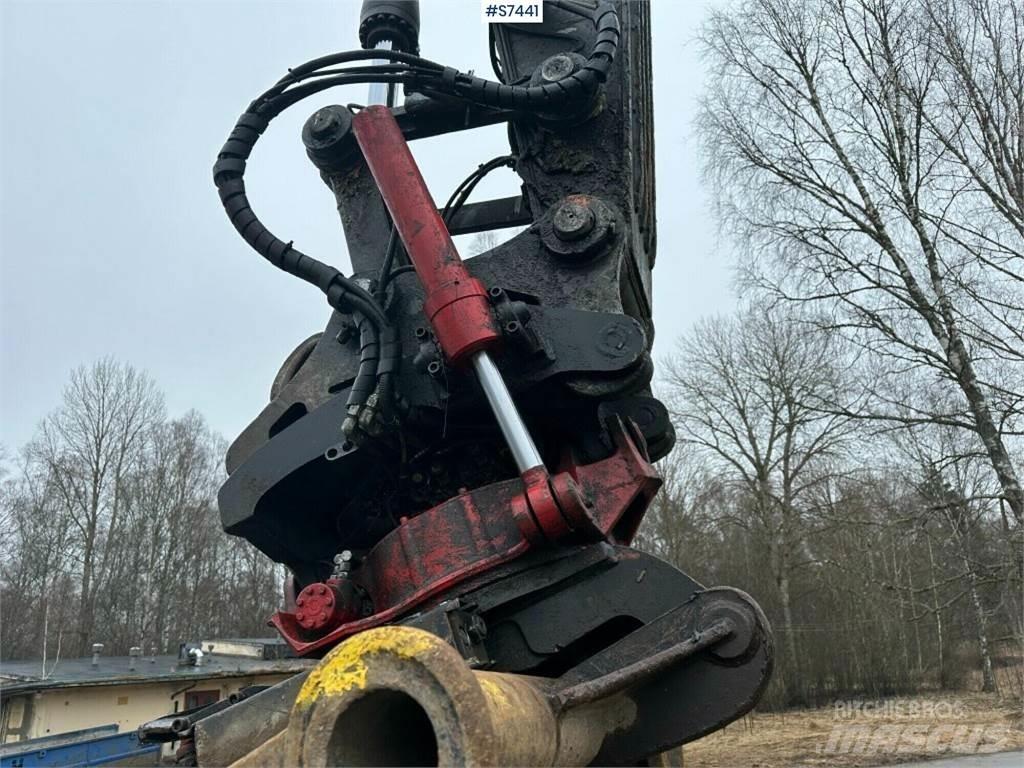 Volvo EC300DL Bandgrävare