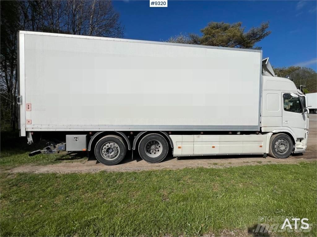 Volvo FM 6x2 Skåpbilar