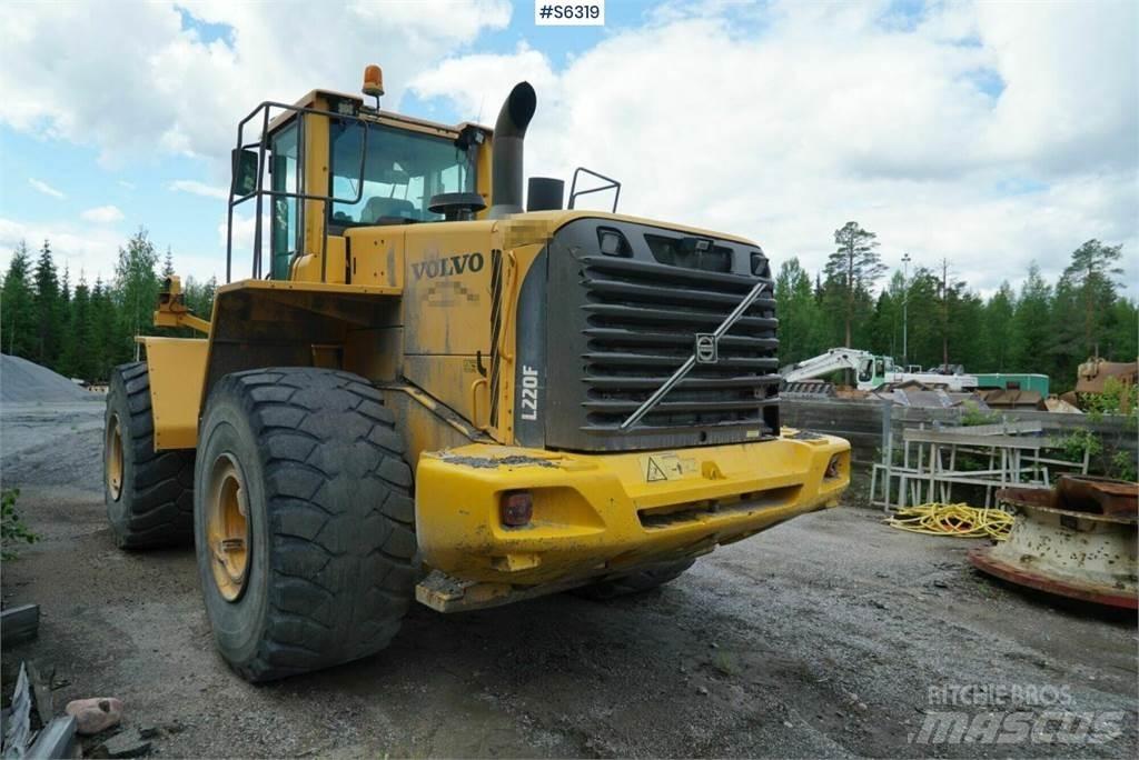 Volvo L220F Hjullastare