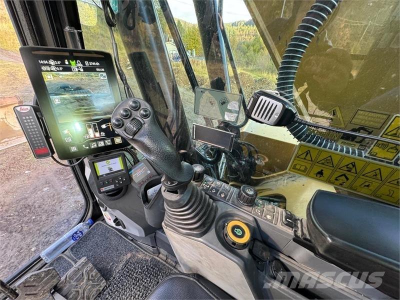 CAT 320 NG Bandgrävare