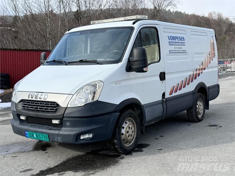 Iveco Daily Personbilar
