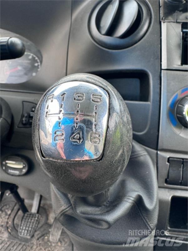 Iveco Daily Personbilar