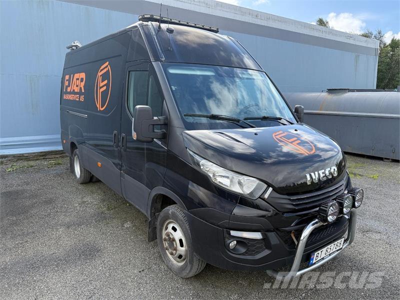 Iveco Daily Personbilar