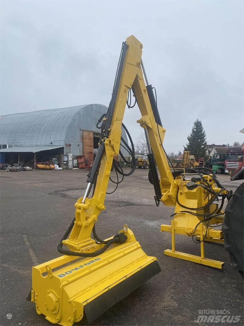 Bomford 800 Slåtterkrossar