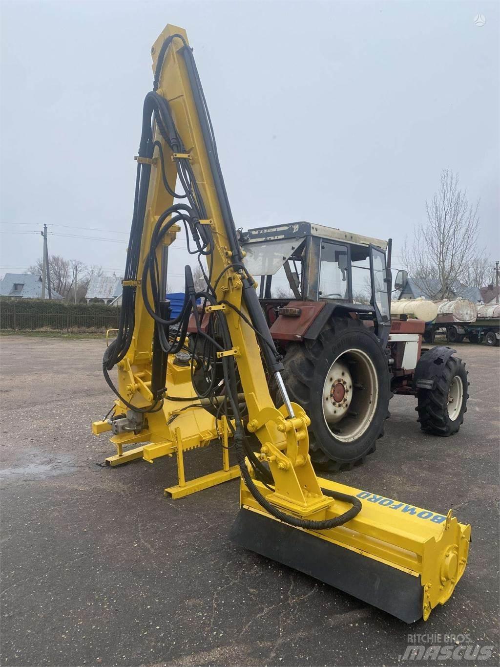 Bomford 800 Slåtterkrossar