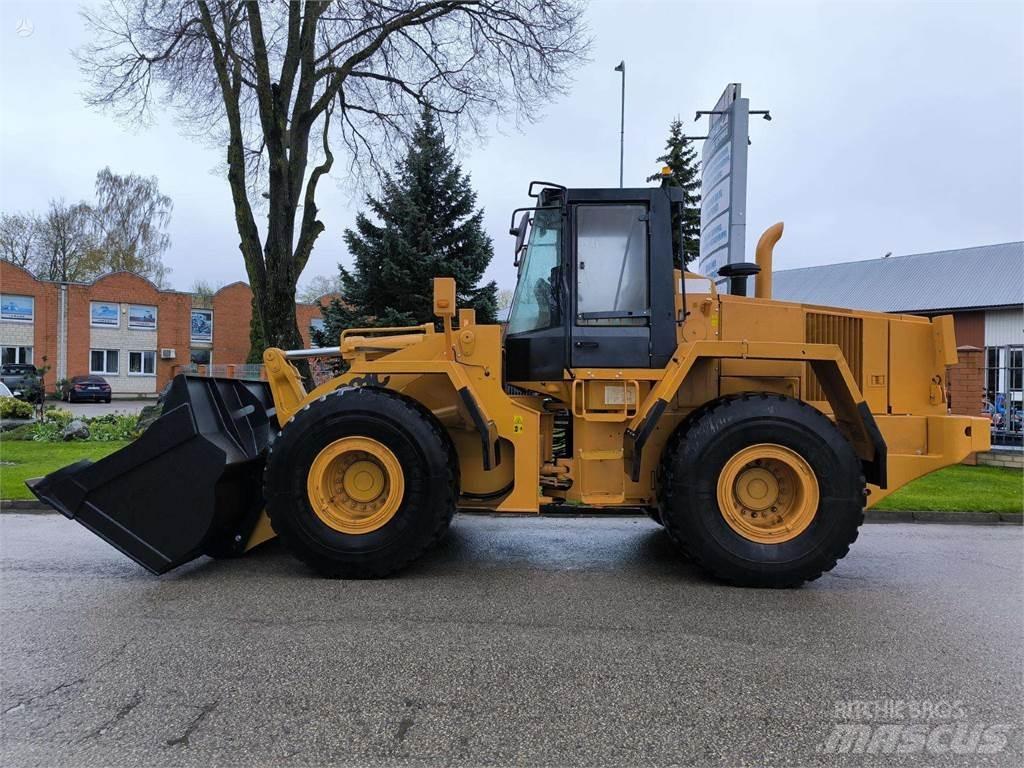 CASE 821C Hjullastare