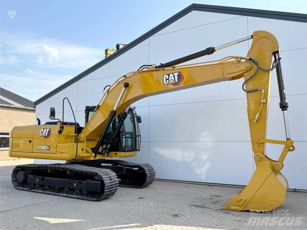 CAT 320D3 Bandgrävare
