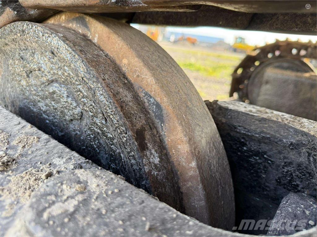 CAT 323 D Bandgrävare