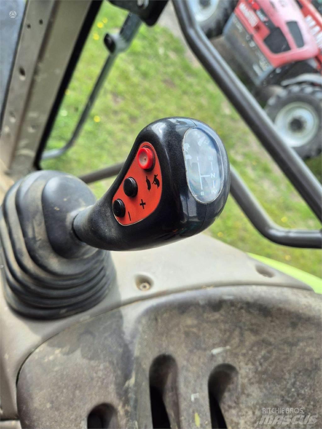 CLAAS ARES 696 RZ Traktorer