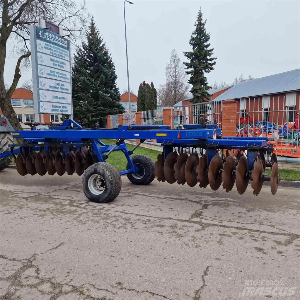 Dal-Bo AXL 44 Sladdar