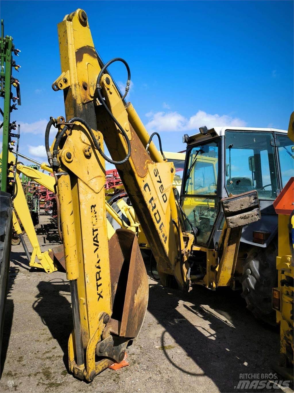Ford 675d Frontlastare och grävare