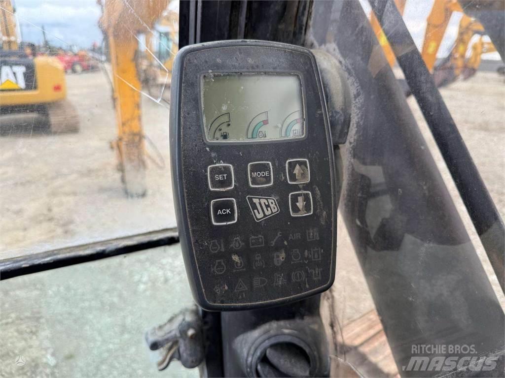 JCB JS 220 LC Bandgrävare