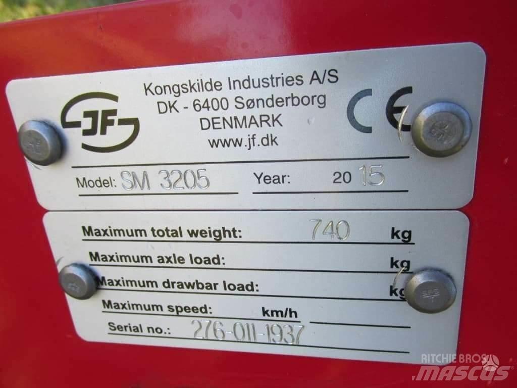 JF SM 3205 Slåtterkrossar