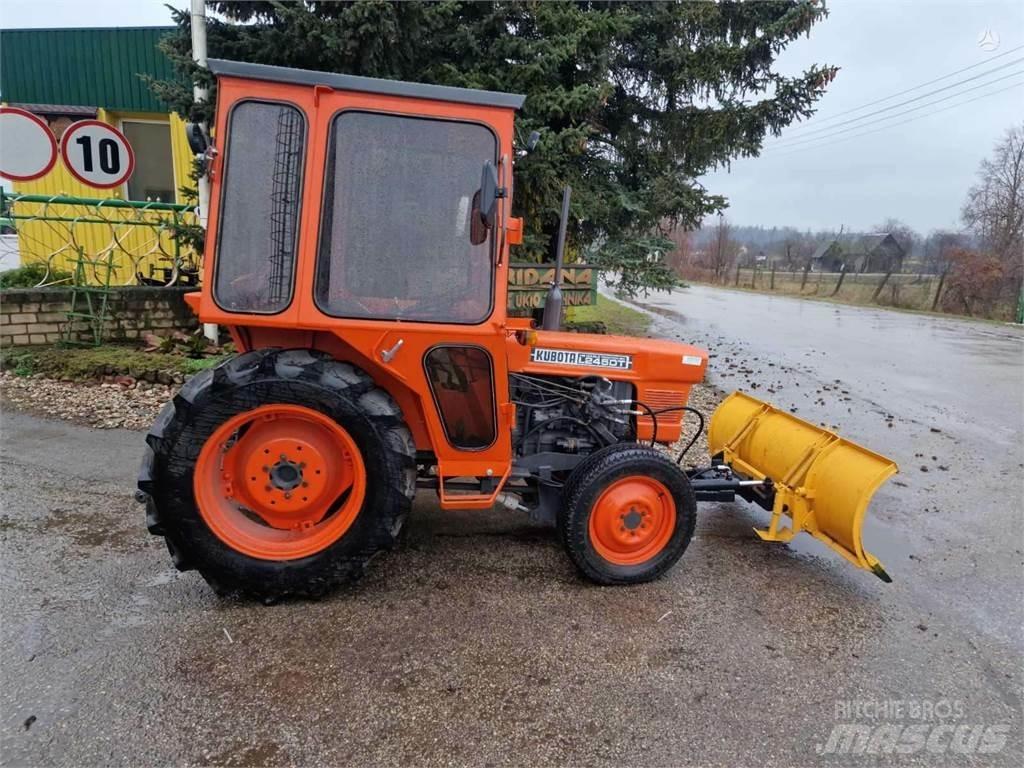 Kubota L245dt Traktorer