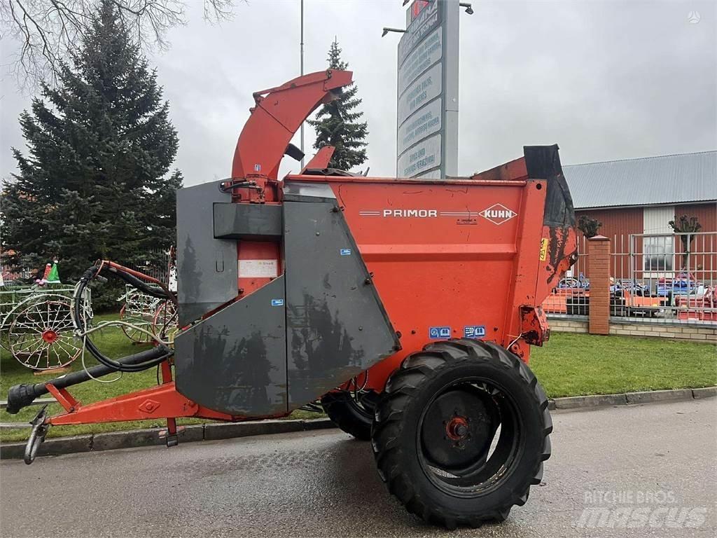Kuhn Primor 3560 Fullfodervagnar