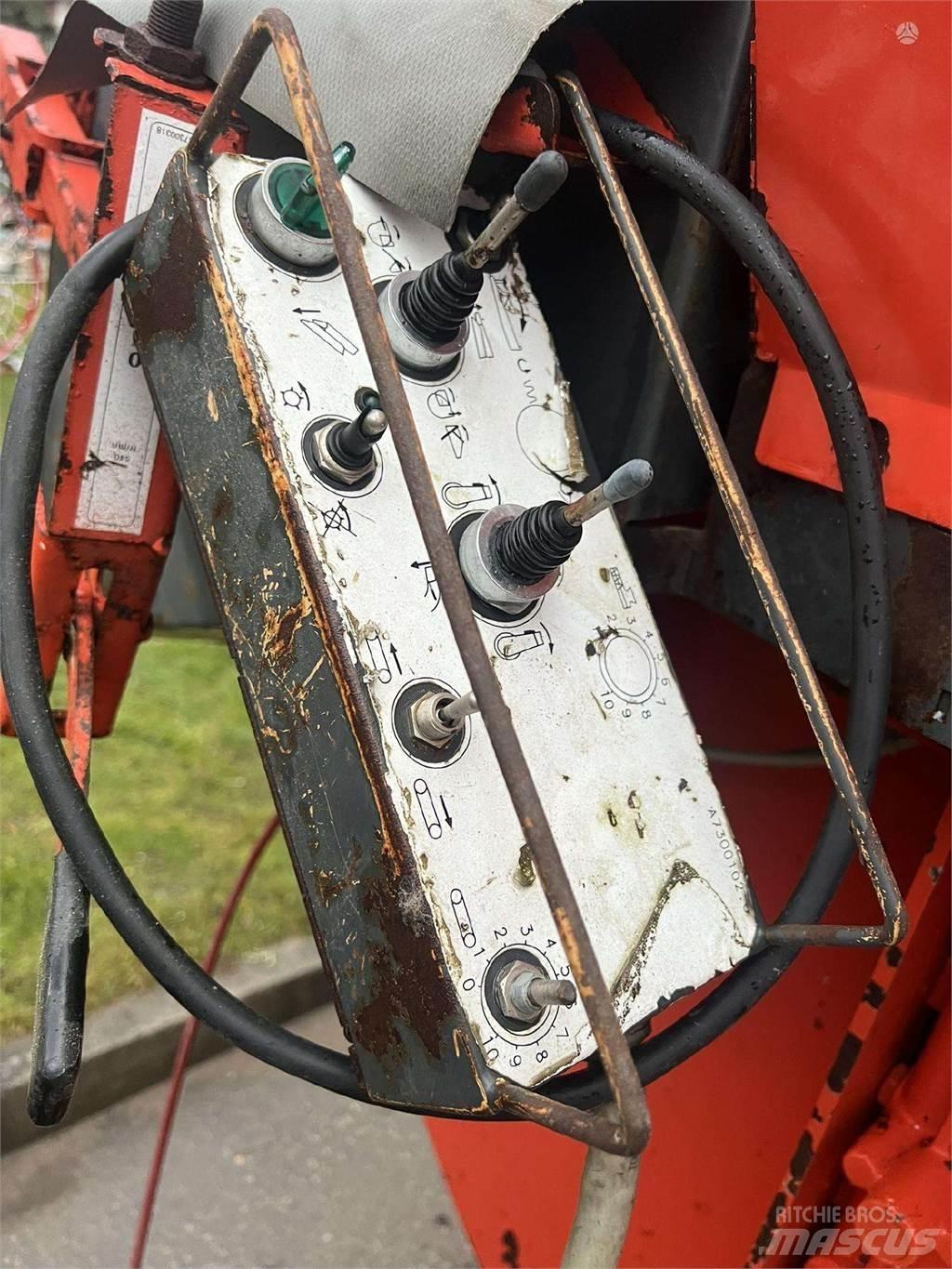 Kuhn Primor 3560 Fullfodervagnar