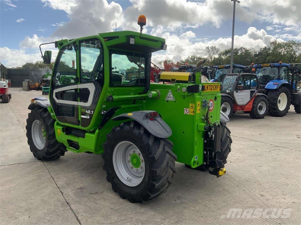 Merlo TF42.7 Frontlastare och grävare