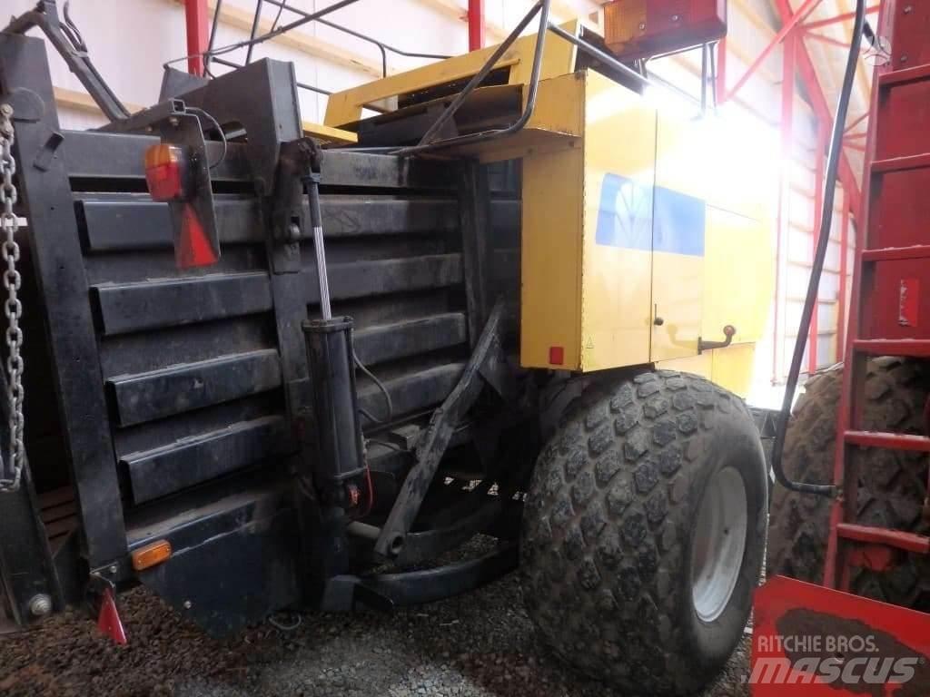 New Holland BB980 Rundbalspressar