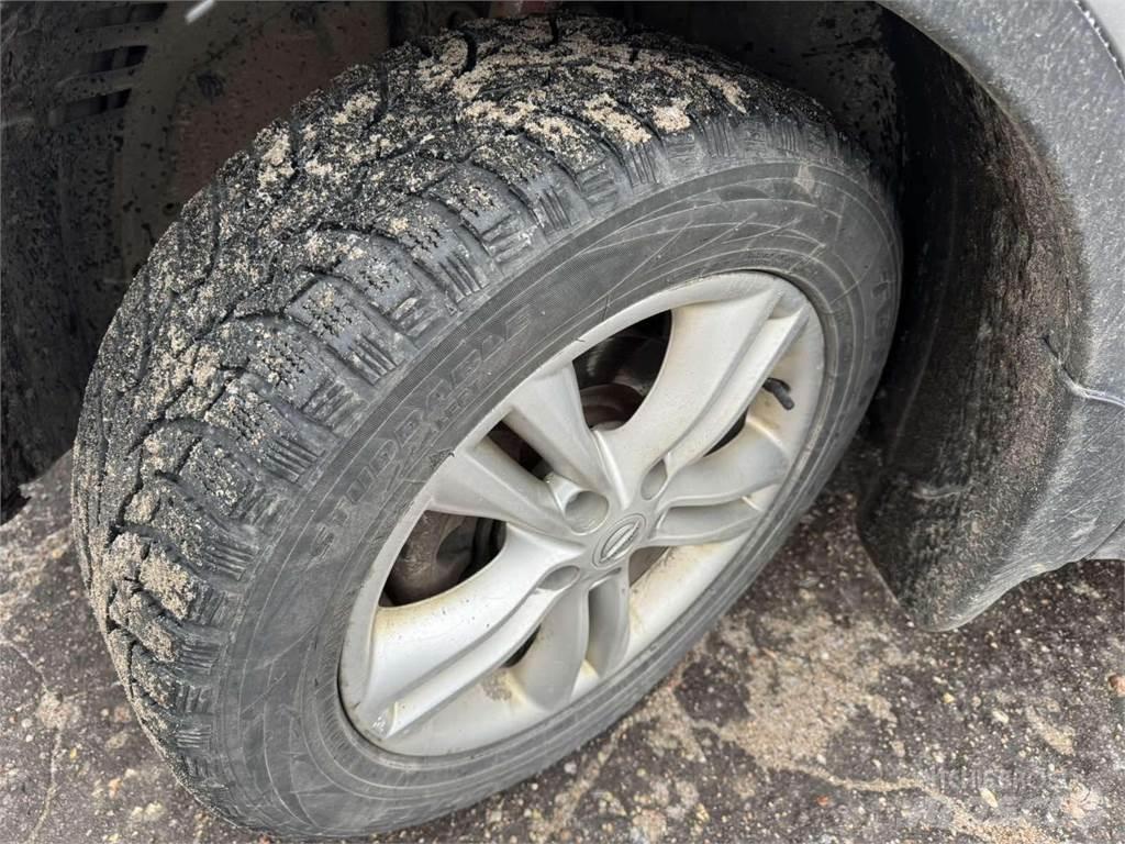 Nissan  Personbilar