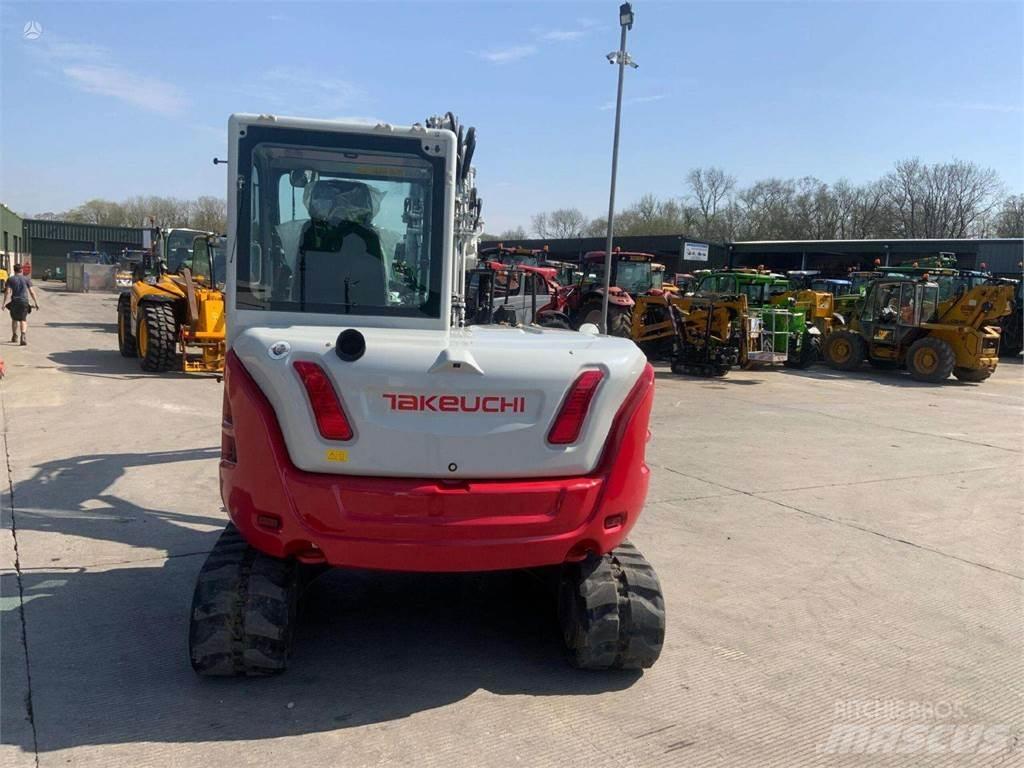 Takeuchi TB370 Bandgrävare