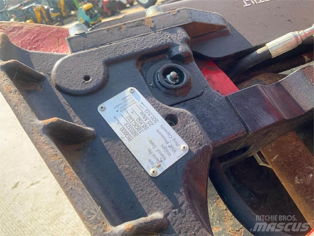Takeuchi TB370 Bandgrävare