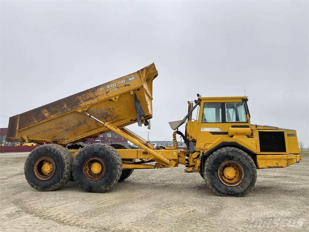 Volvo A25C , Nr.6 Midjestyrd dumper