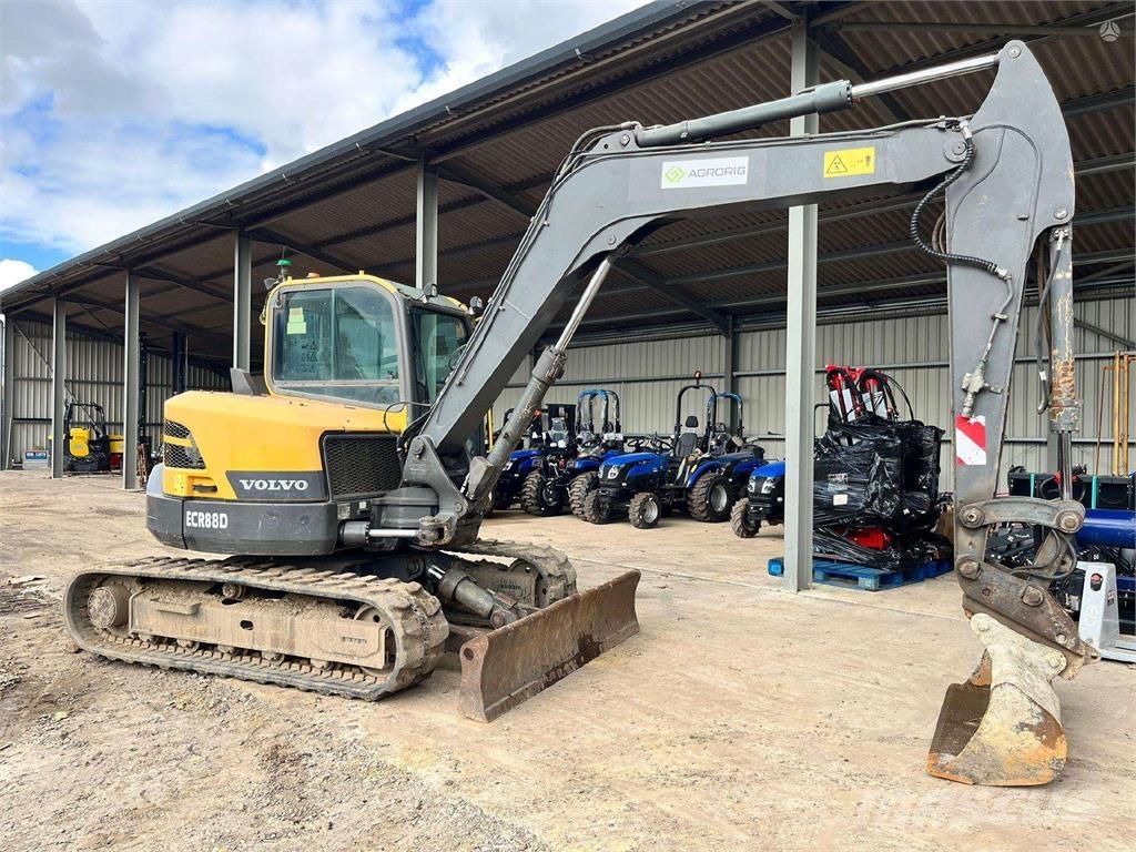 Volvo ECR88D Bandgrävare