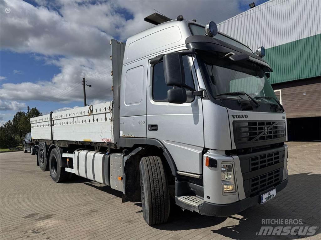 Volvo FM 440 6x2 Flakbilar