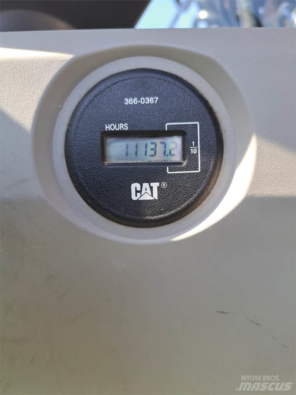 CAT 325F Bandgrävare