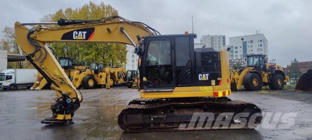 CAT 325F Bandgrävare