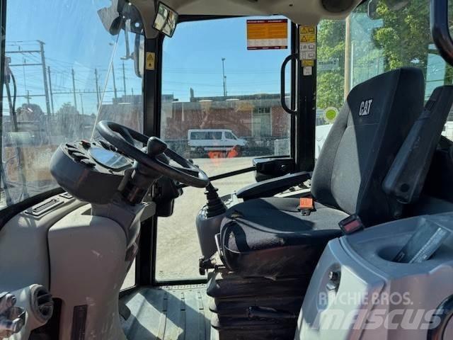CAT 908M Hjullastare